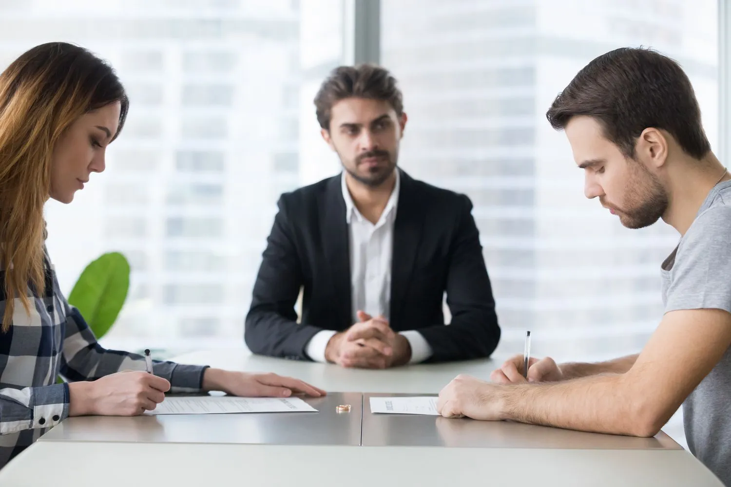 How EH Mediation Guides Couples Toward Fair and Balanced Outcomes Marlow